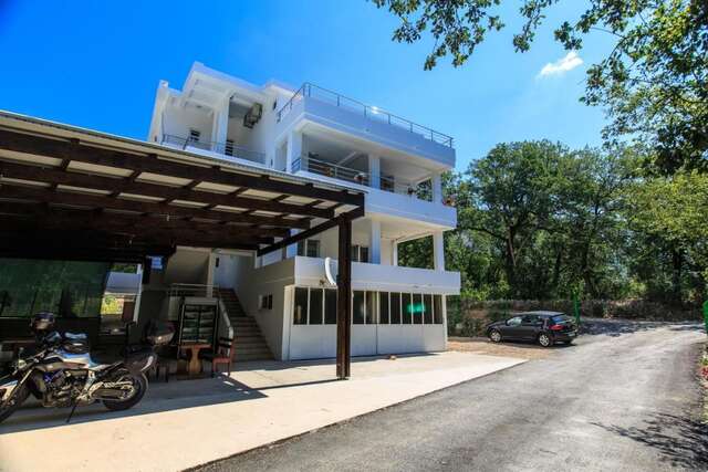 Гостевой дом Guesthouse Gulić Сутоморе-3