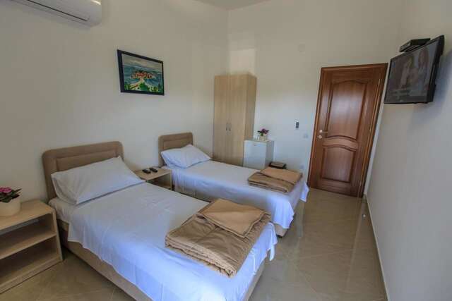 Гостевой дом Guesthouse Gulić Сутоморе-20